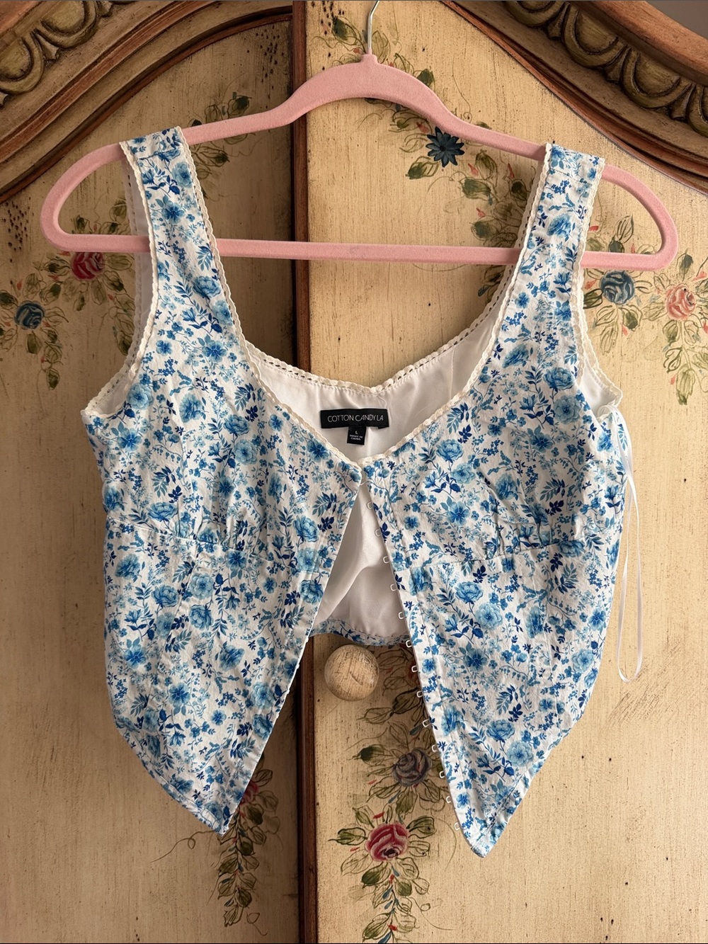 Cotton Candy White and Blue Floral Button-Front Camisole